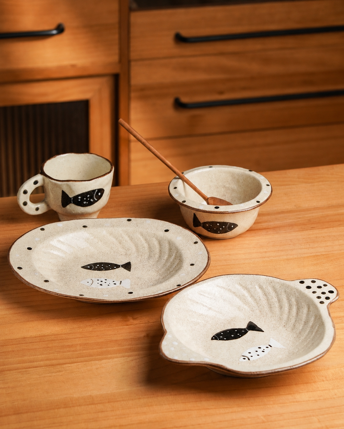 Fish Motif Table Set