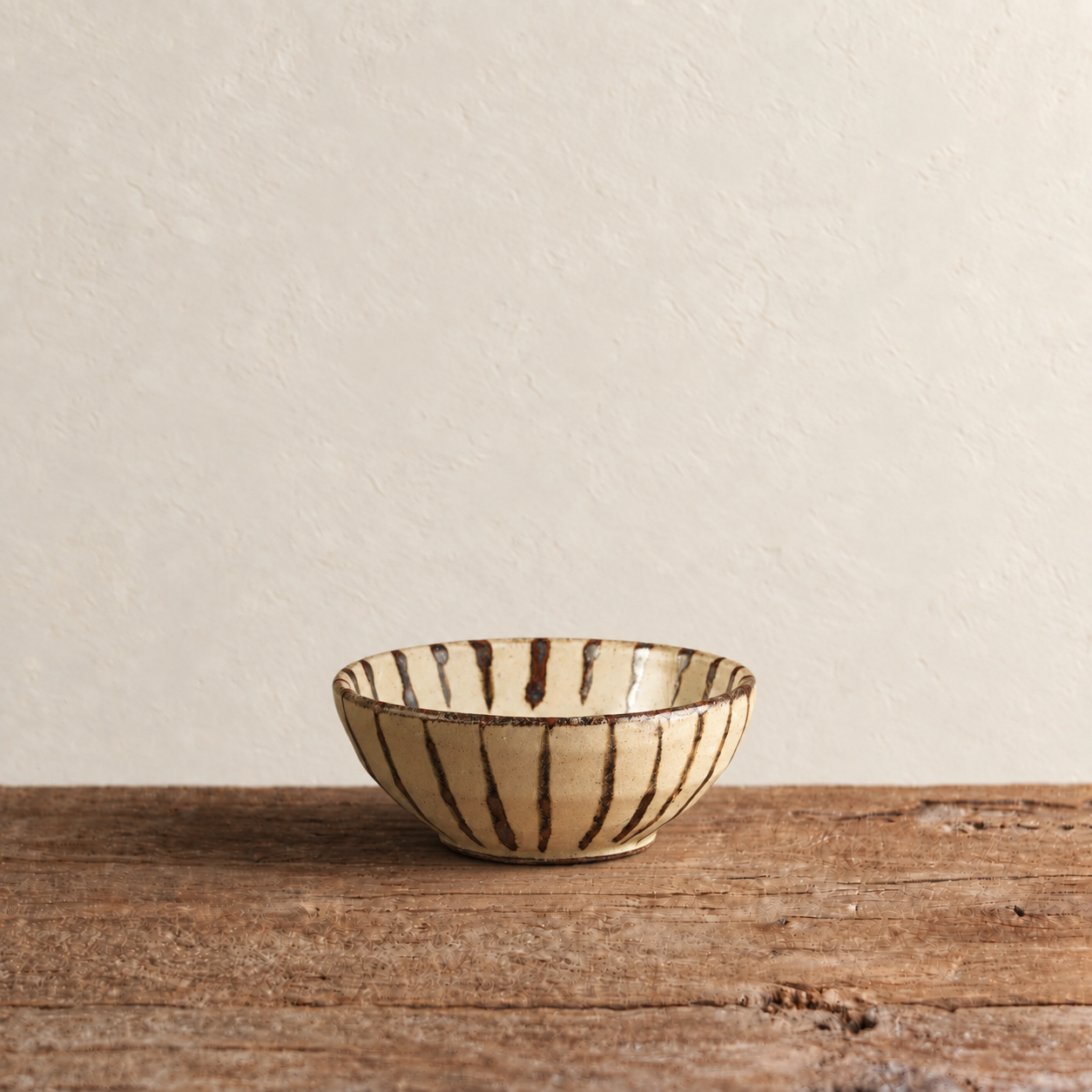 Hand-Glazed Ten Grass Pattern Bowl