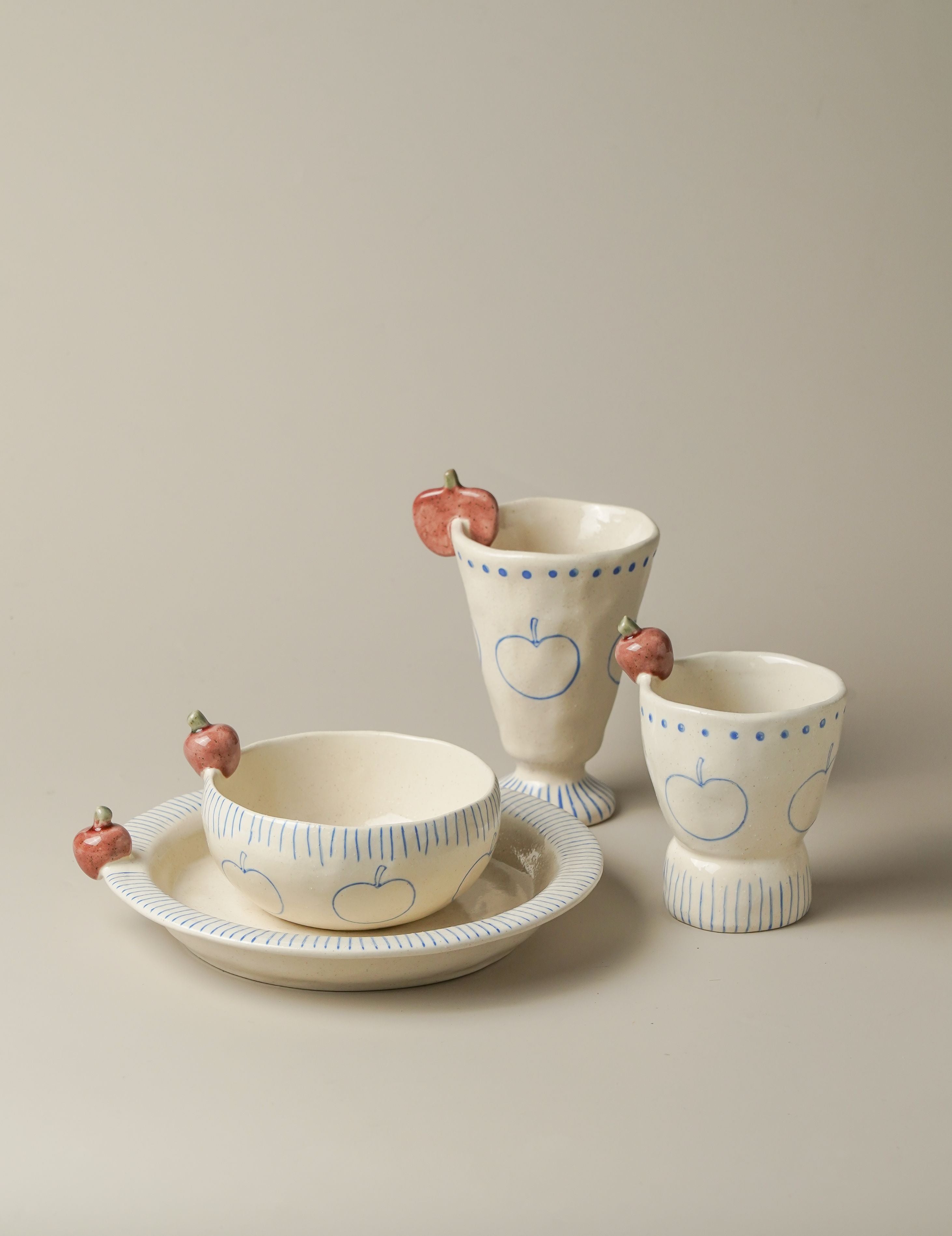 Apple Motif Stoneware Set