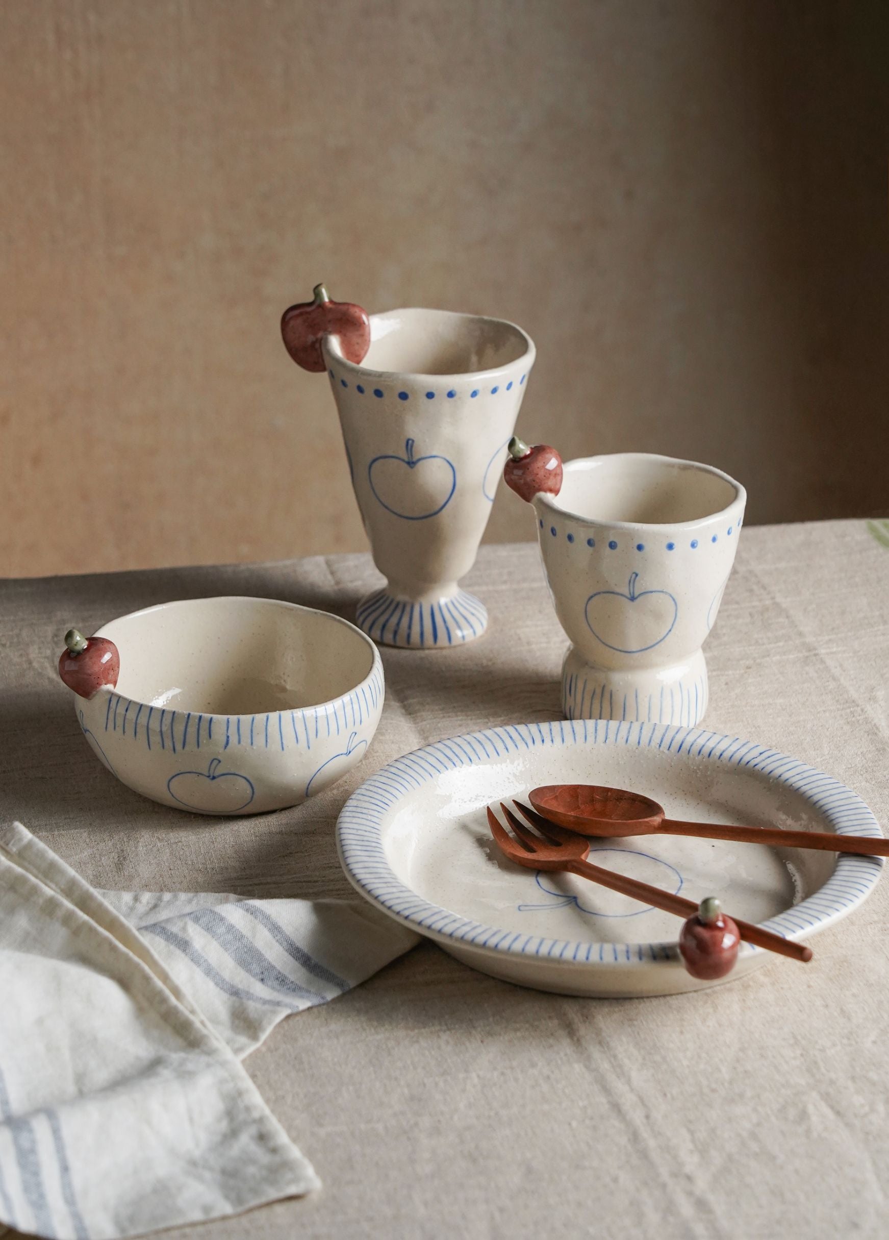 Apple Motif Stoneware Set