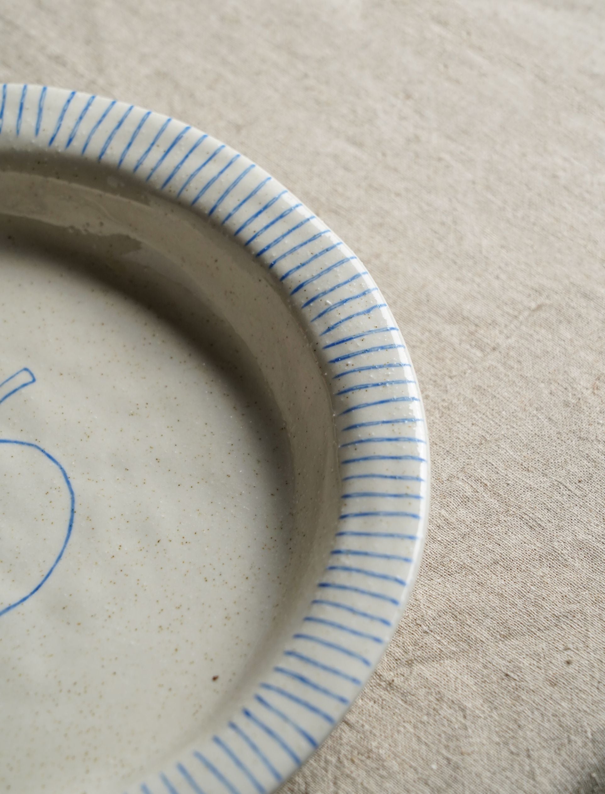 Apple Motif Stoneware Set