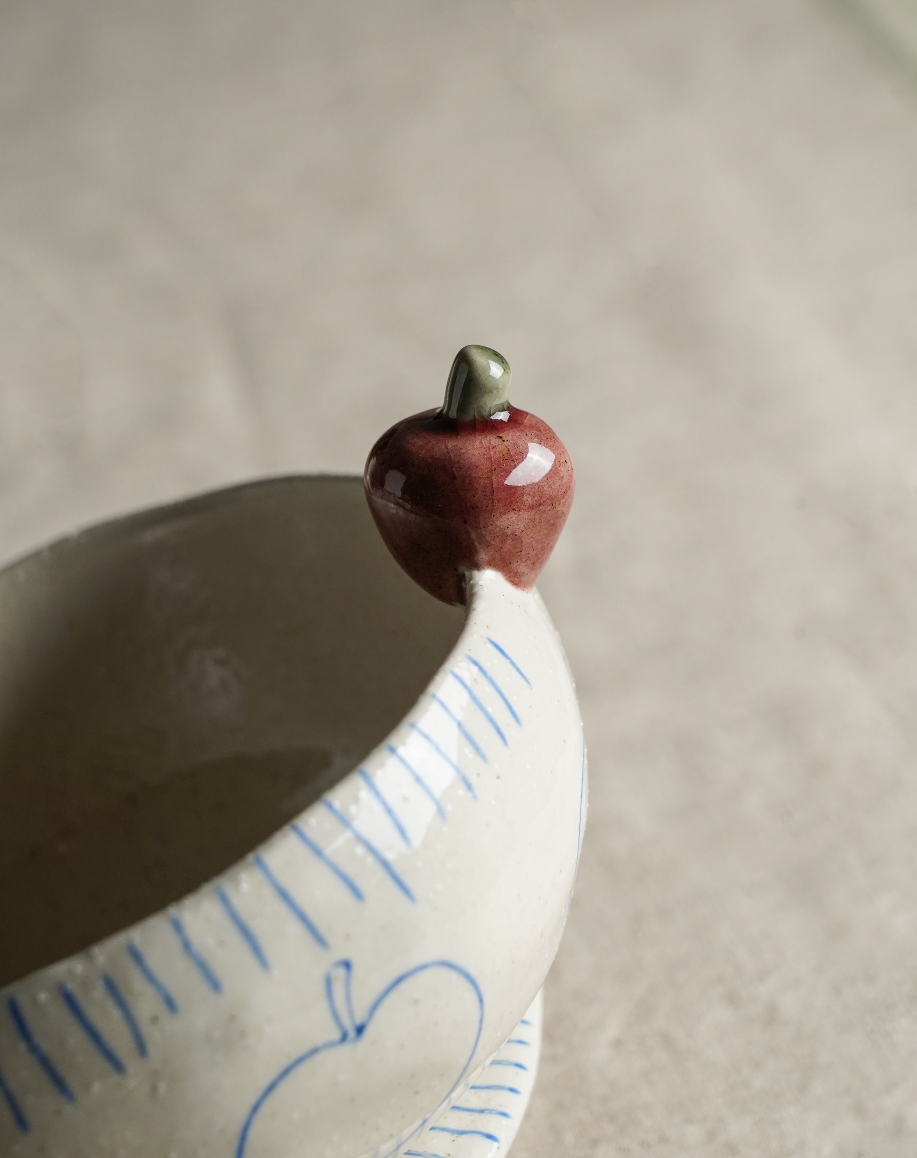 Apple Motif Stoneware Bowl