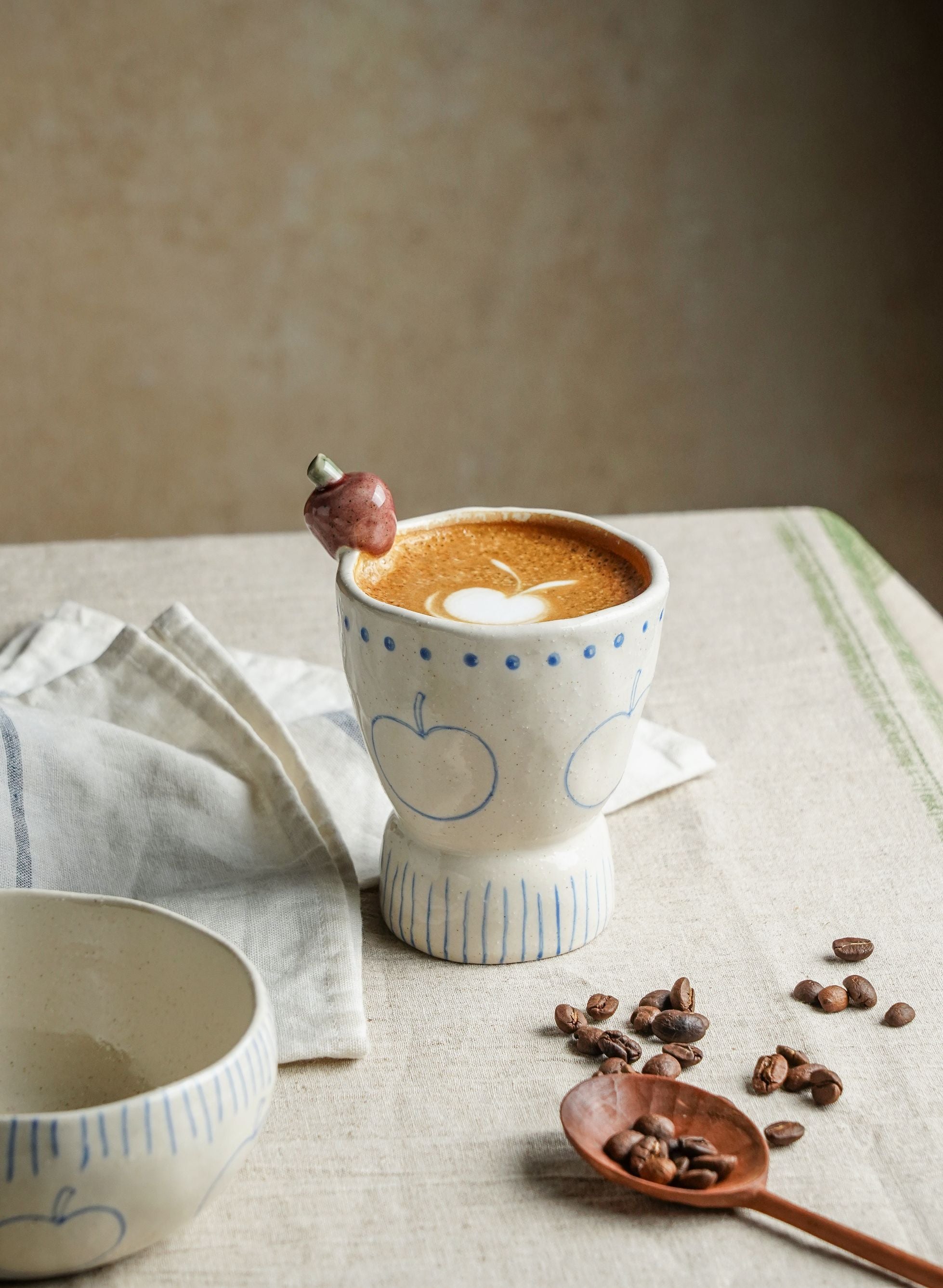 Apple Motif Stoneware Cup