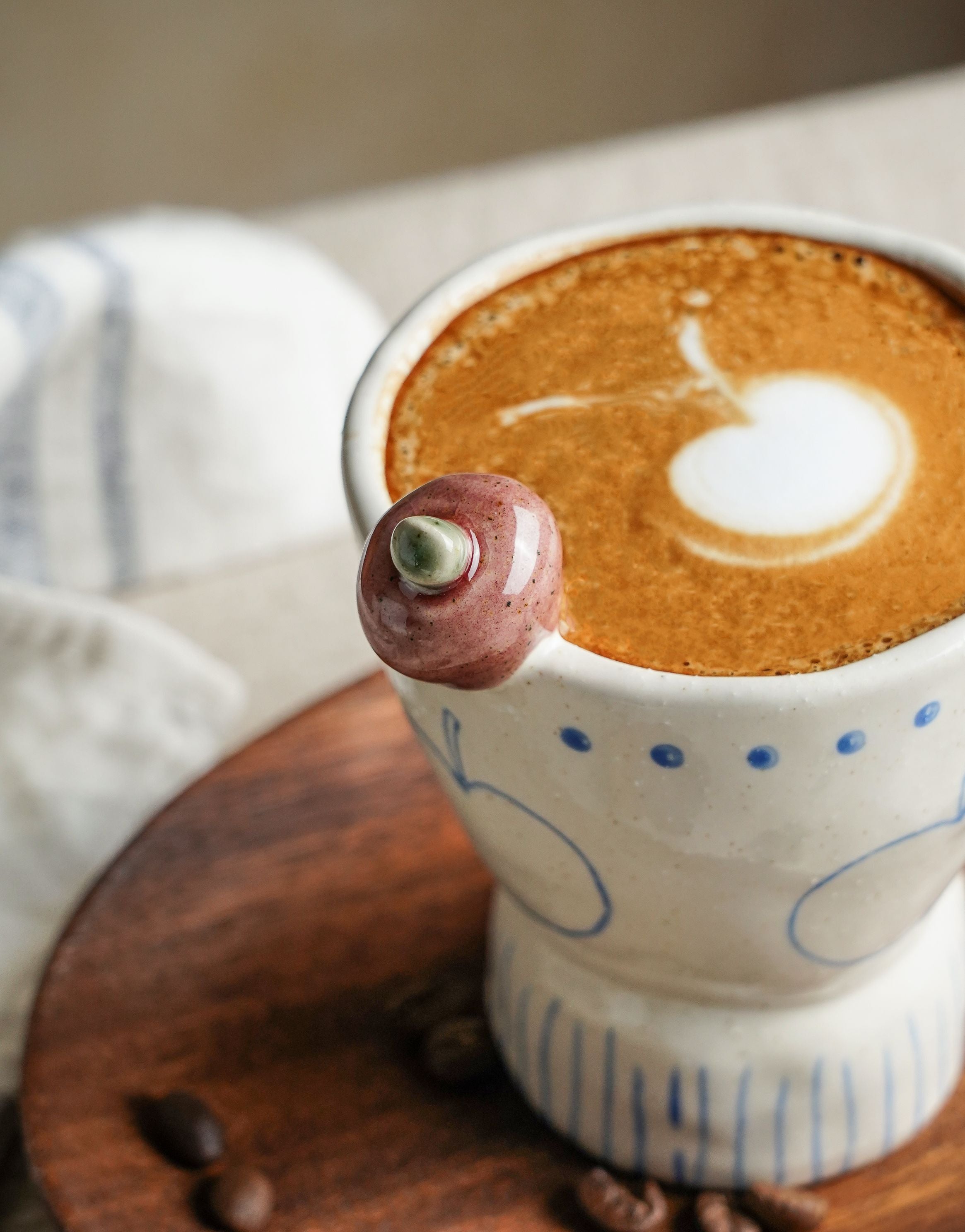 Apple Motif Stoneware Cup