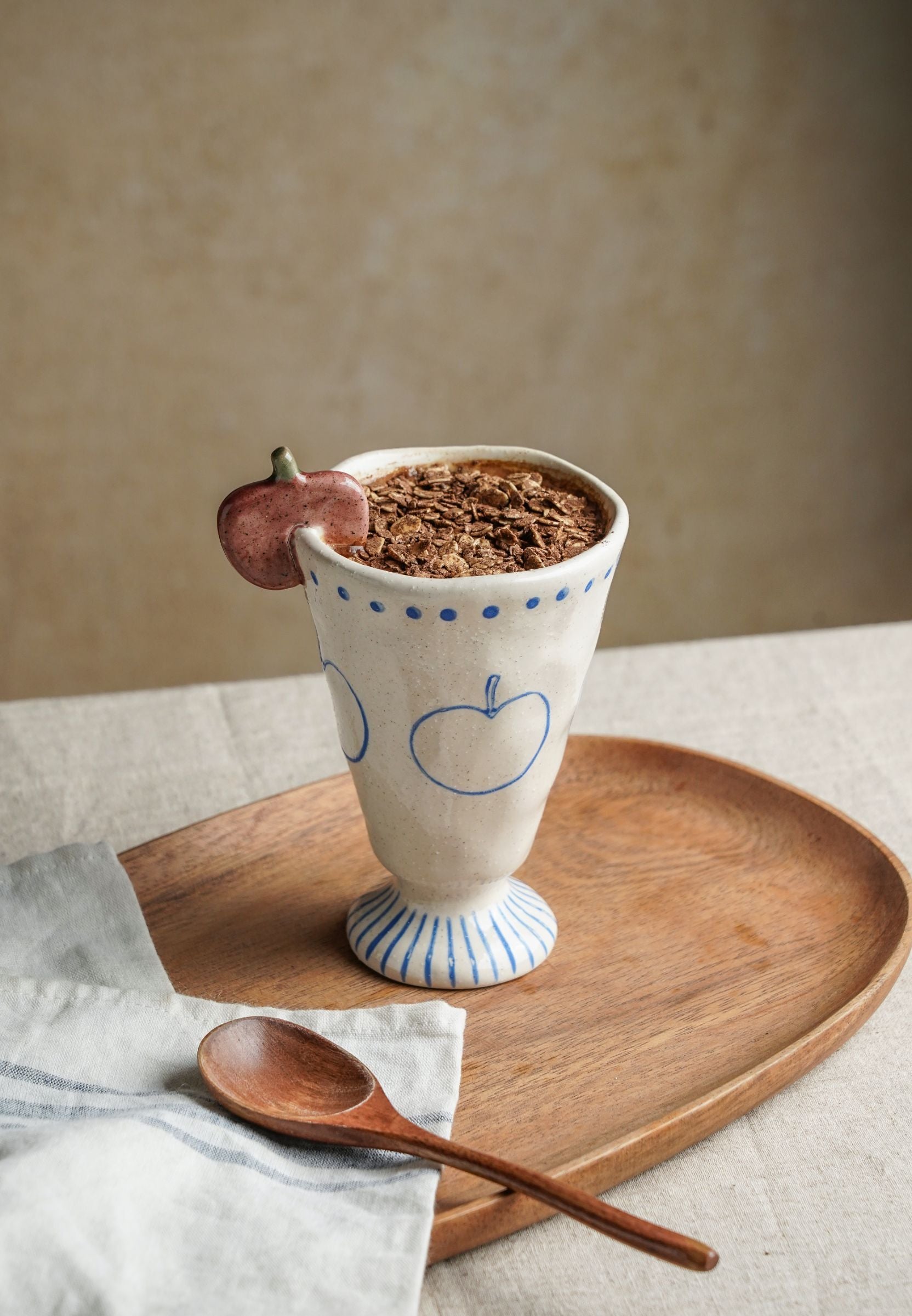 Apple Motif Stoneware Tall Cup