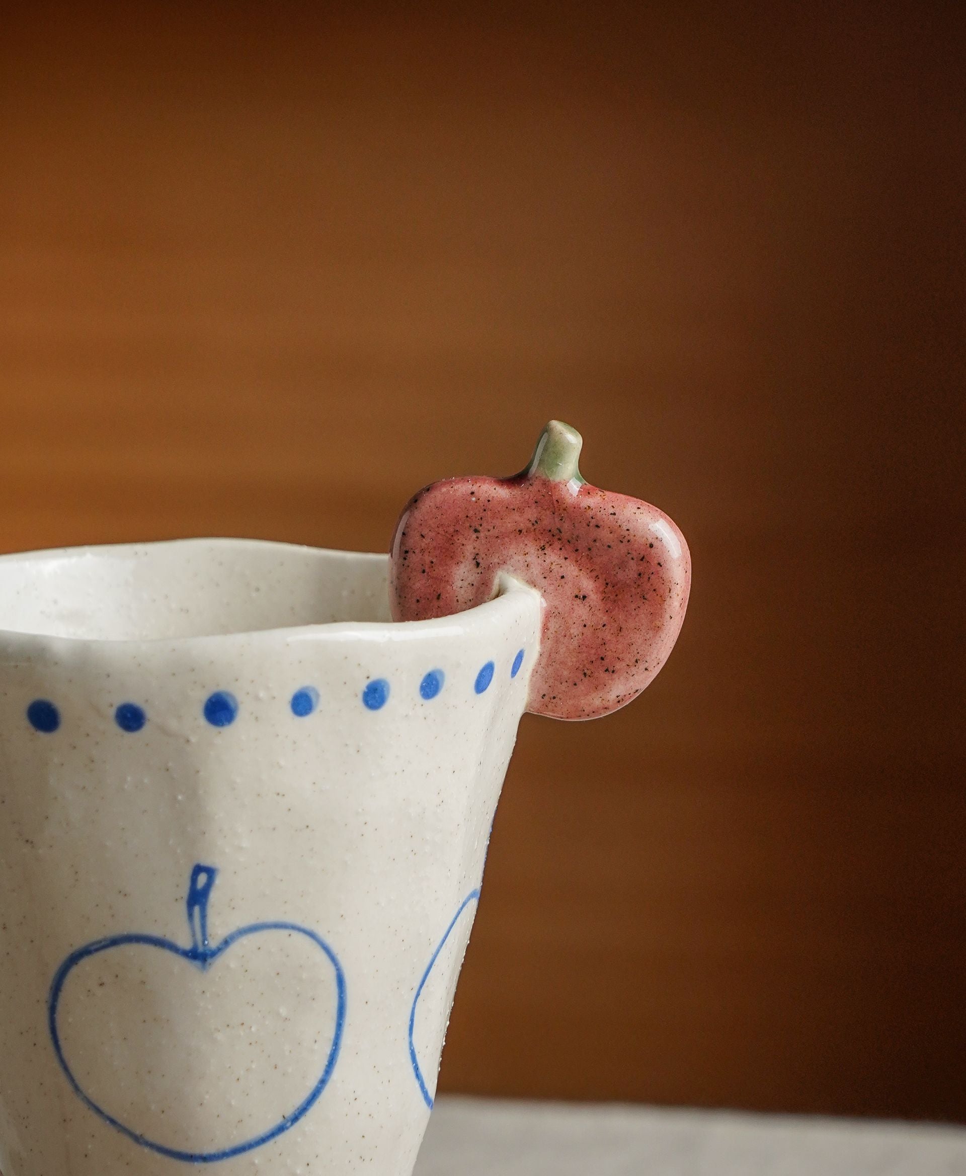 Apple Motif Stoneware Set