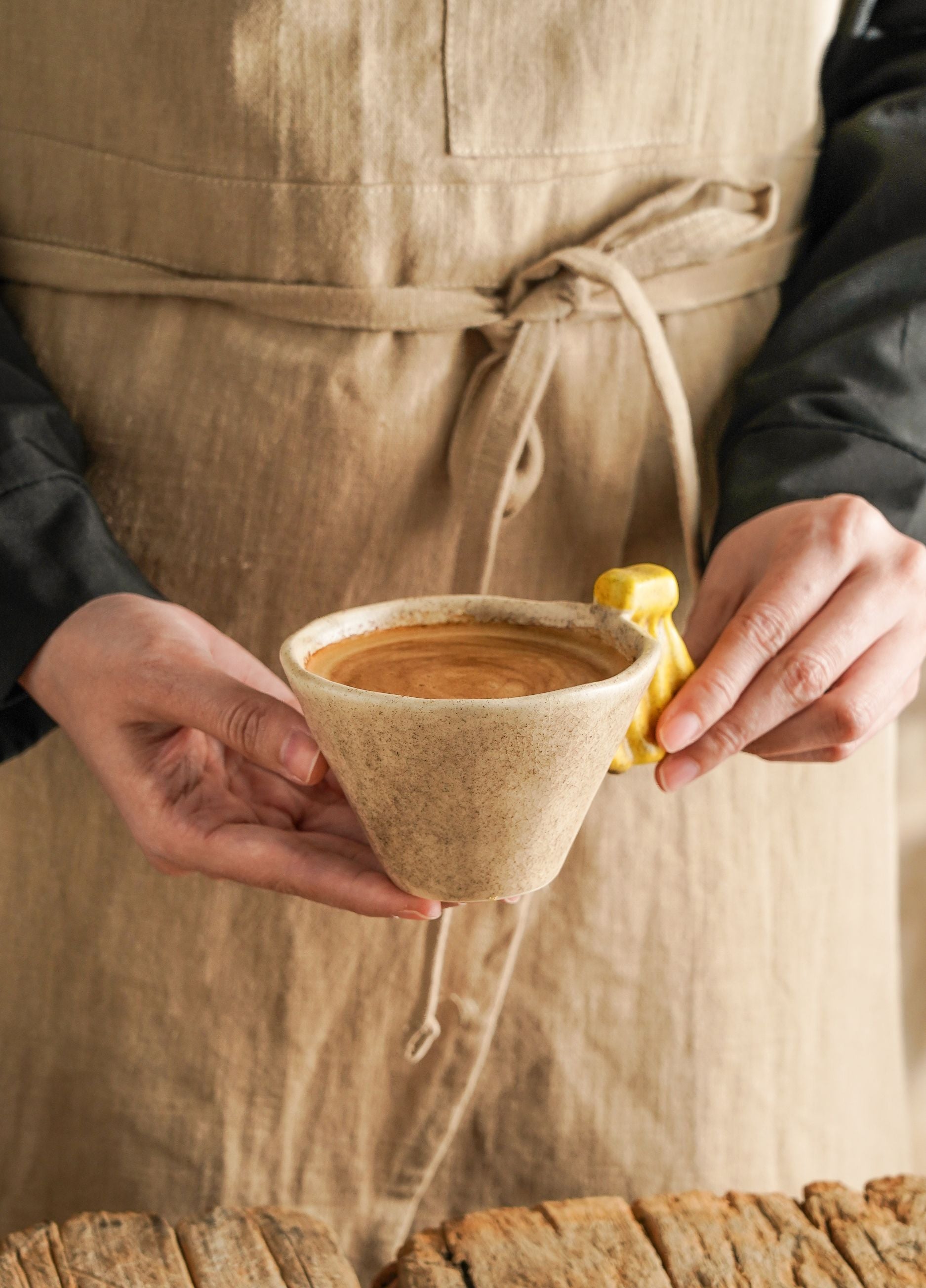 Fruit Handle Stoneware Cup Set