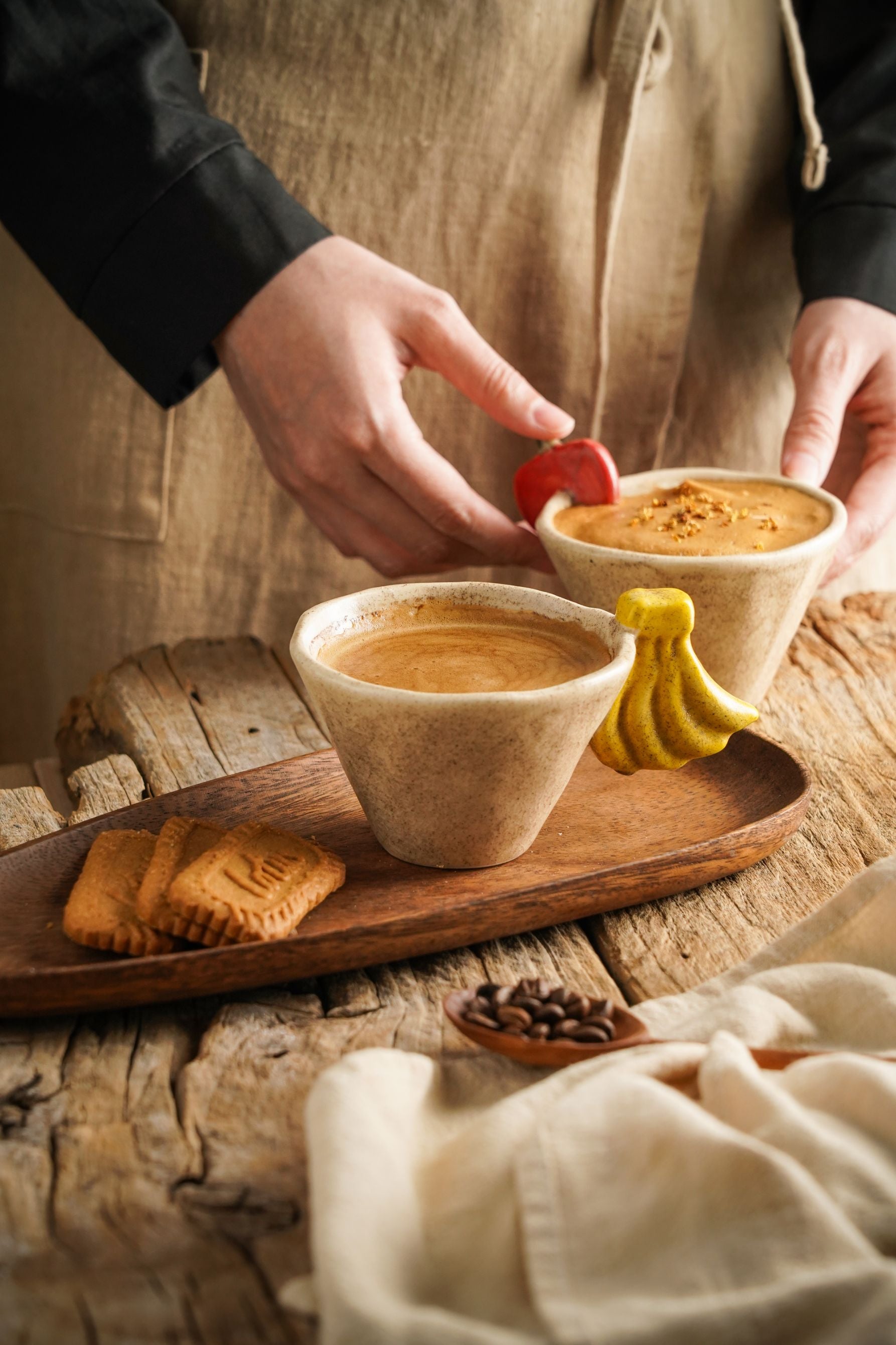 Fruit Handle Stoneware Cup Set