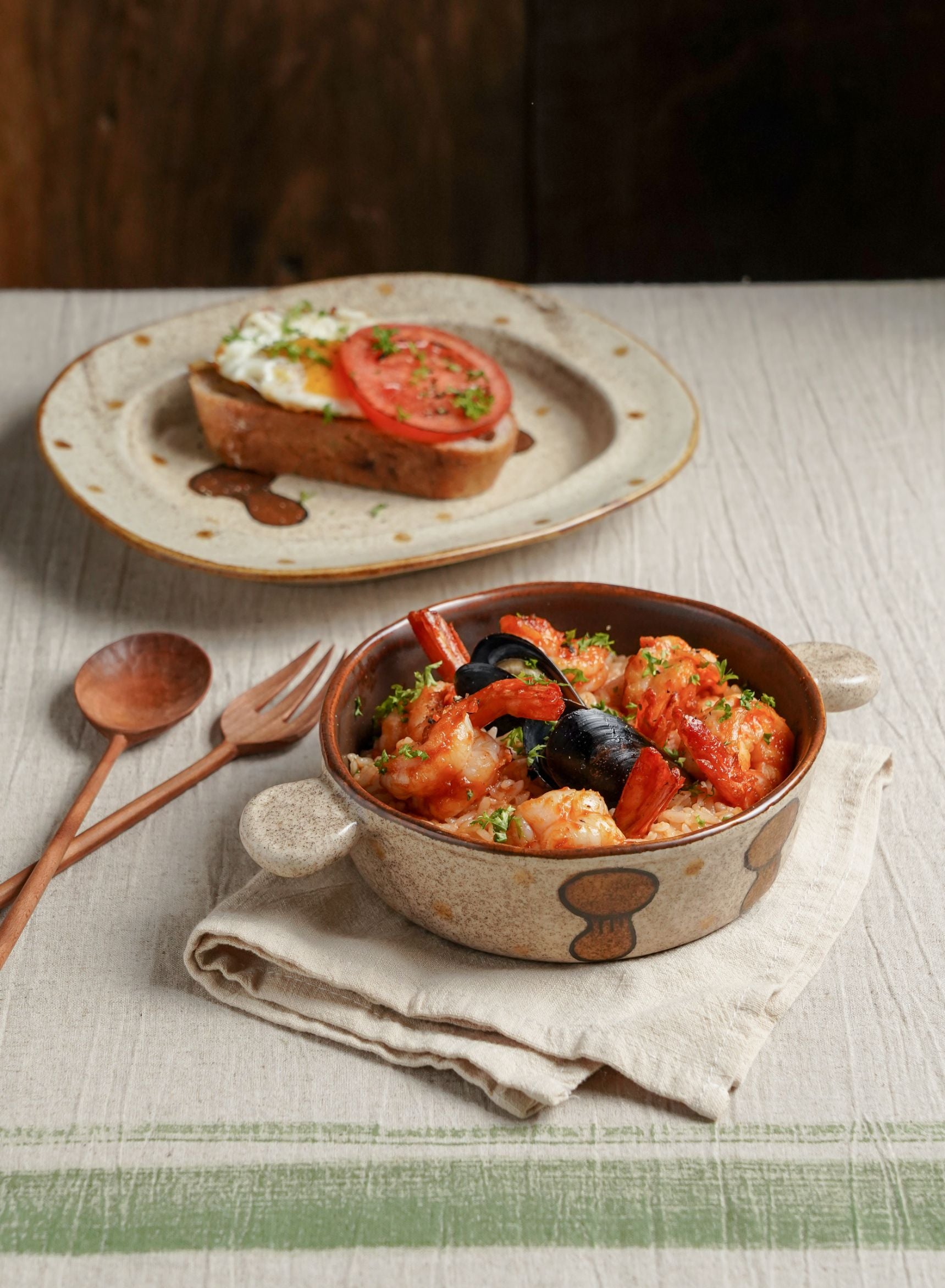 Mushroom Stoneware Plate & Bowl Set