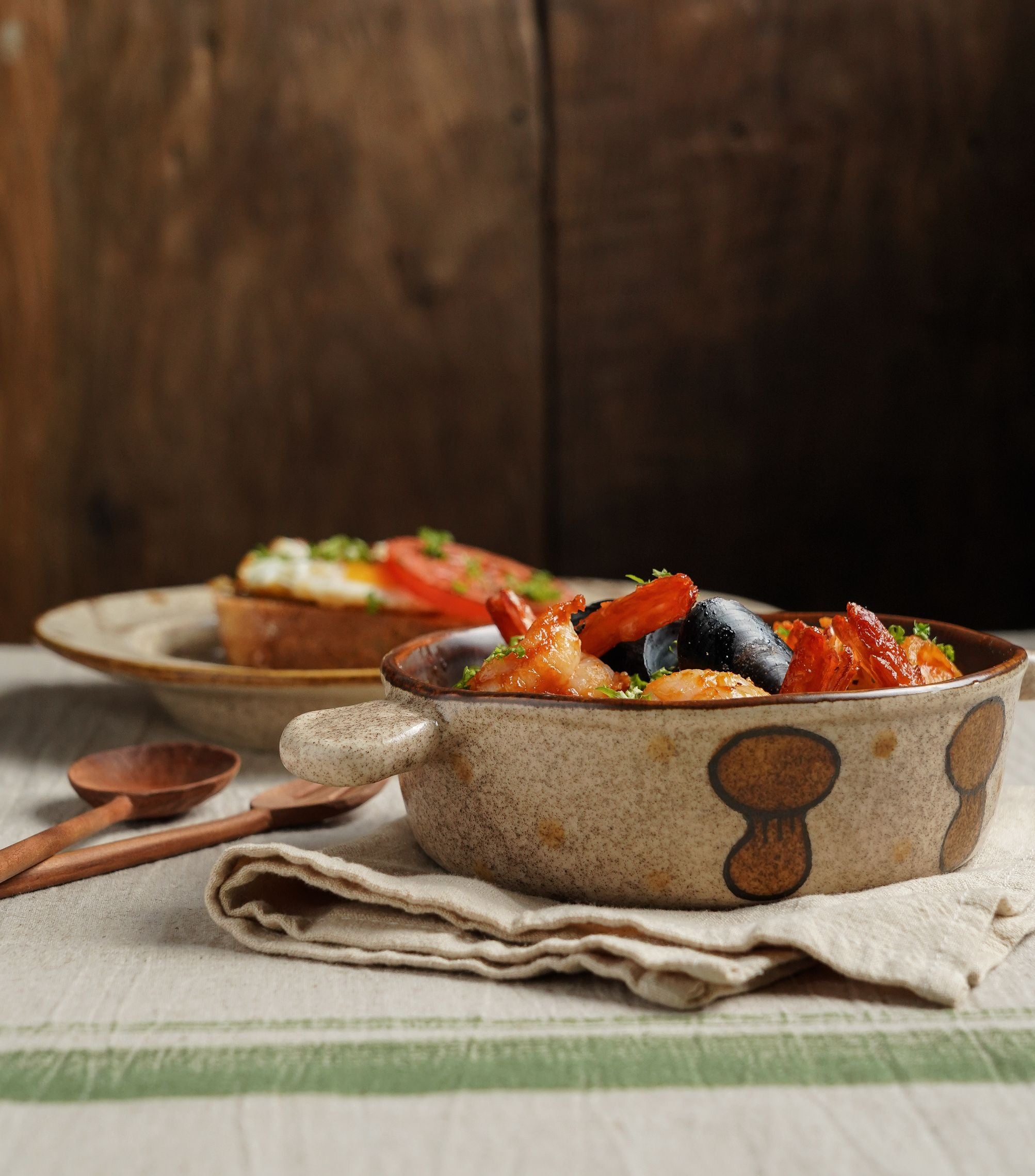 Mushroom Stoneware Plate & Bowl Set