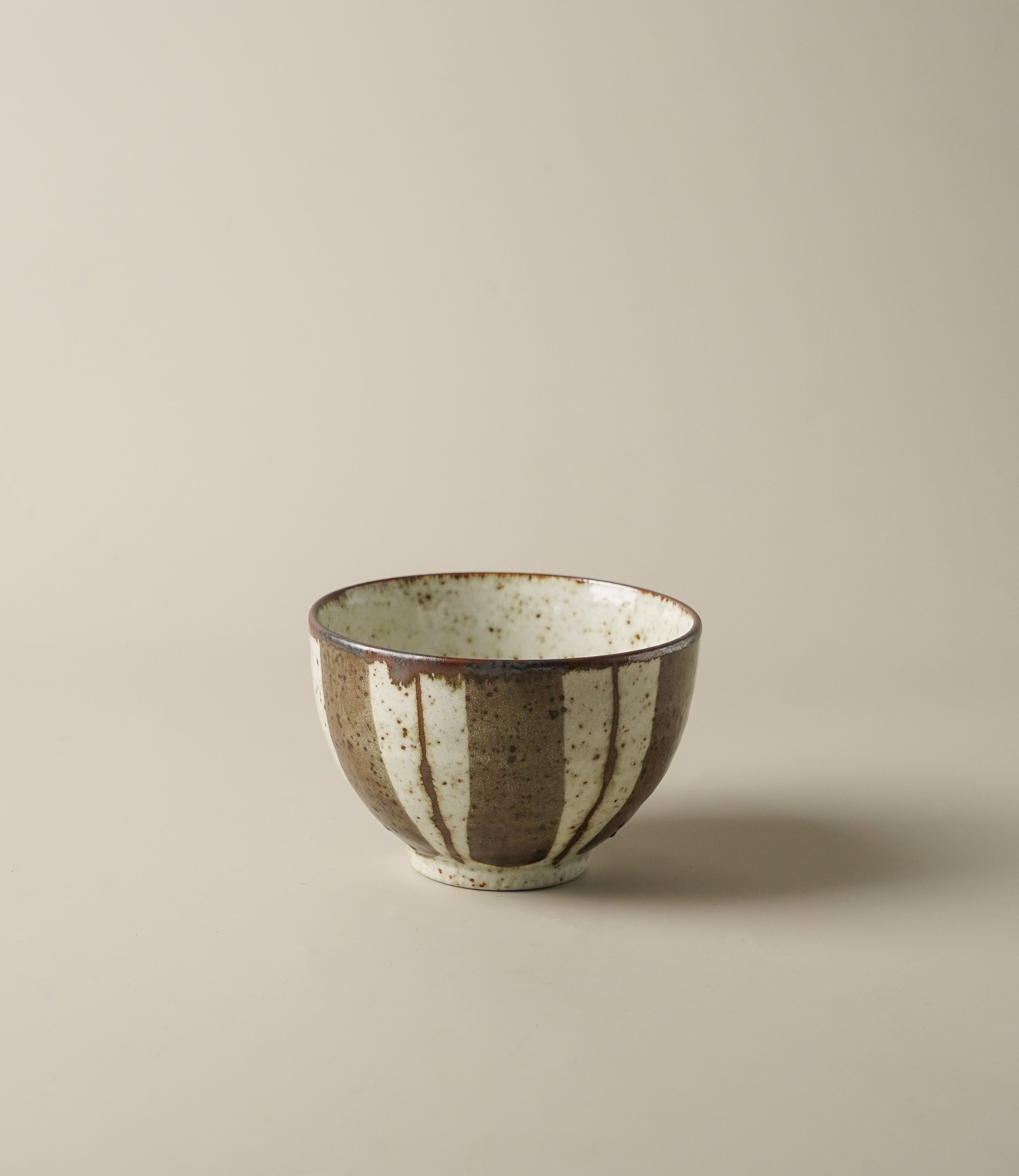 Kiln-Glazed Ten Grass Pattern Bowl