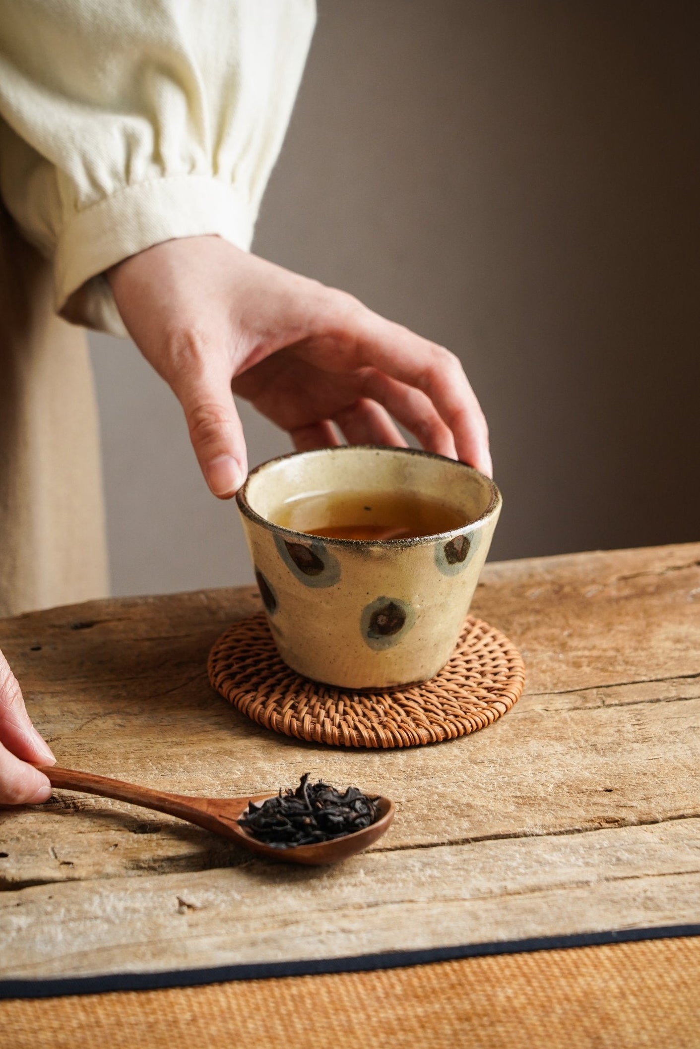 Hand-glazed Water Drop Cup