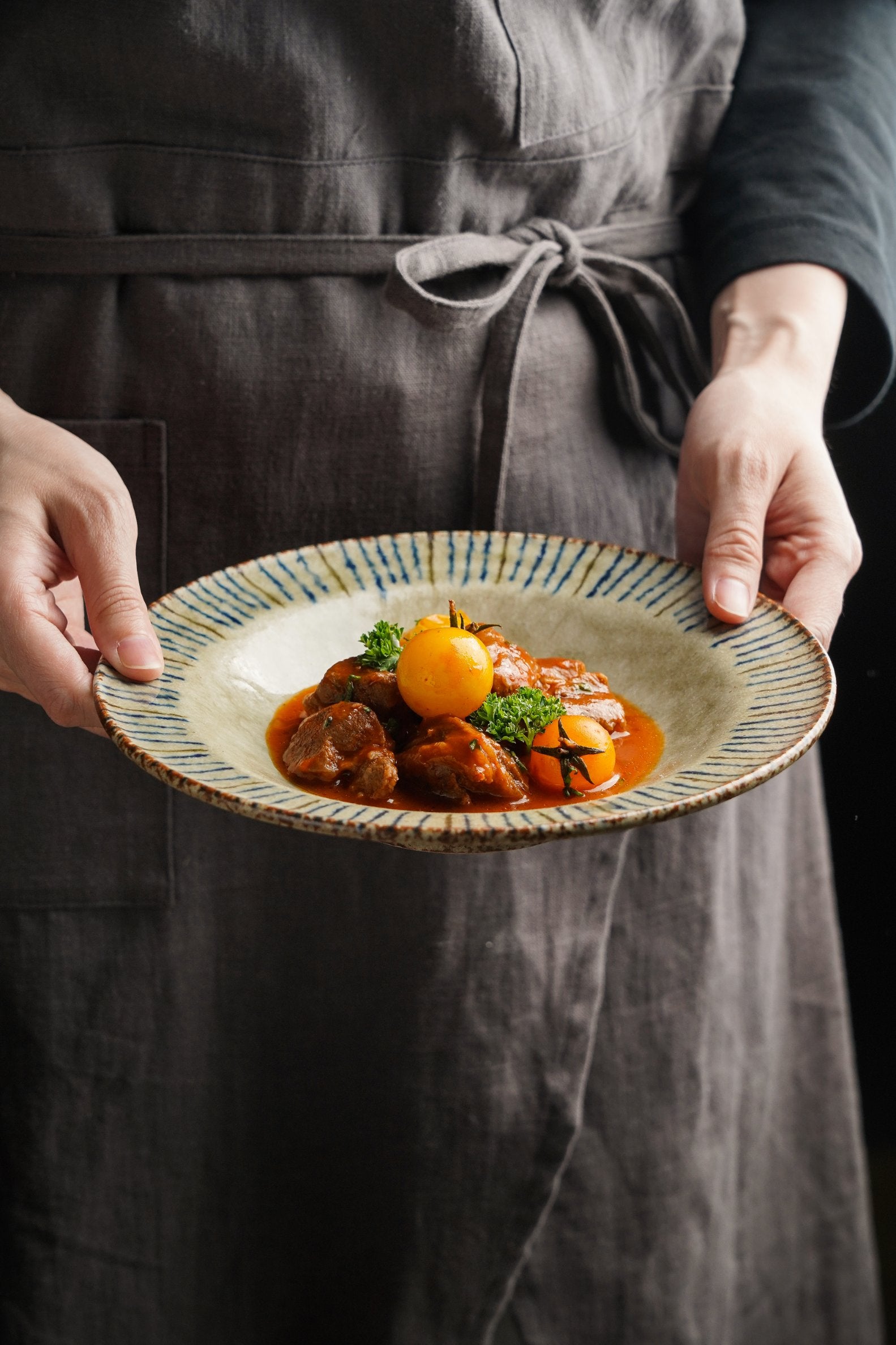 Hand-Glazed Pine Needle Deep Plate