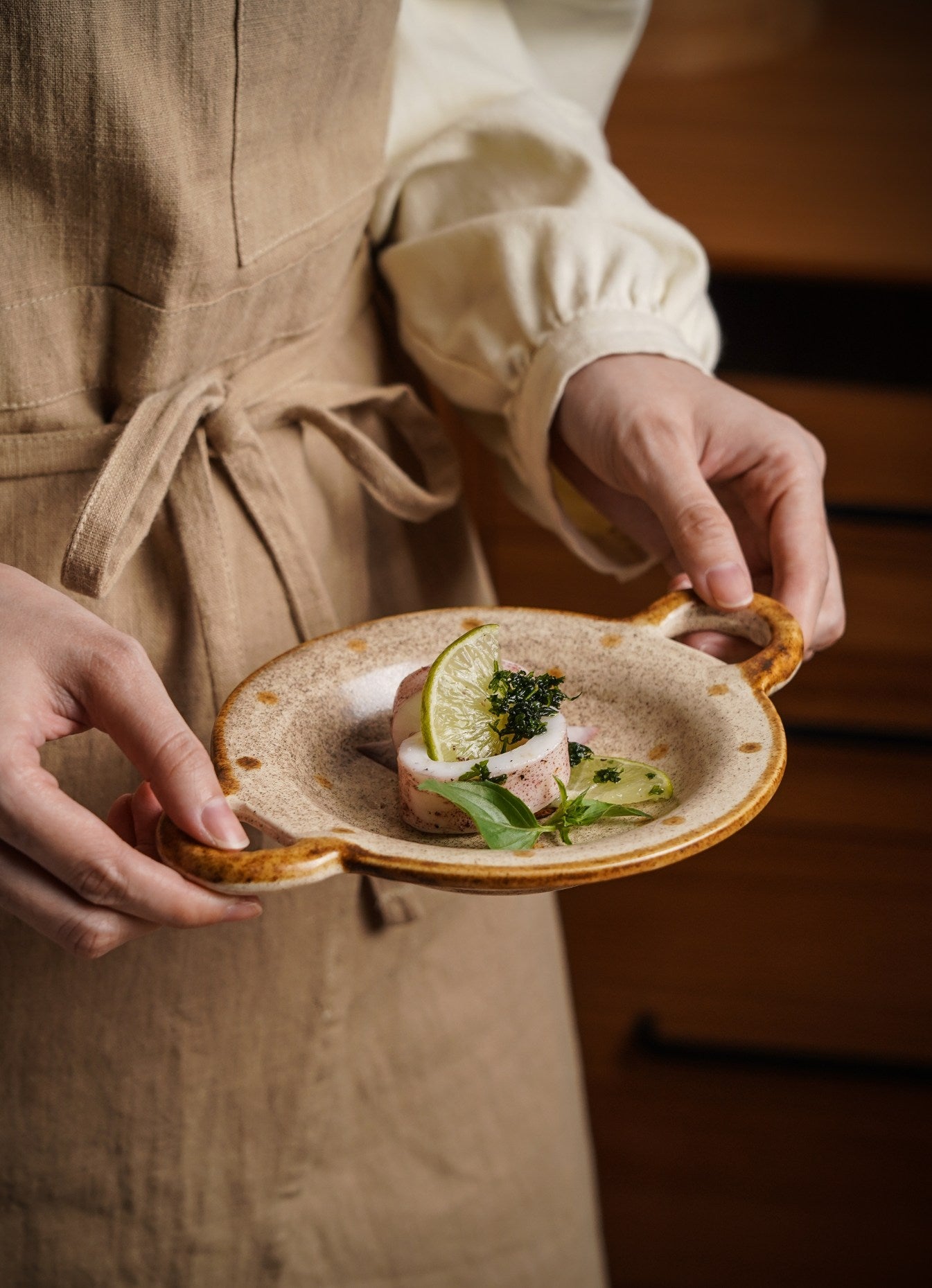 Mushroom Double Handle Side Plate