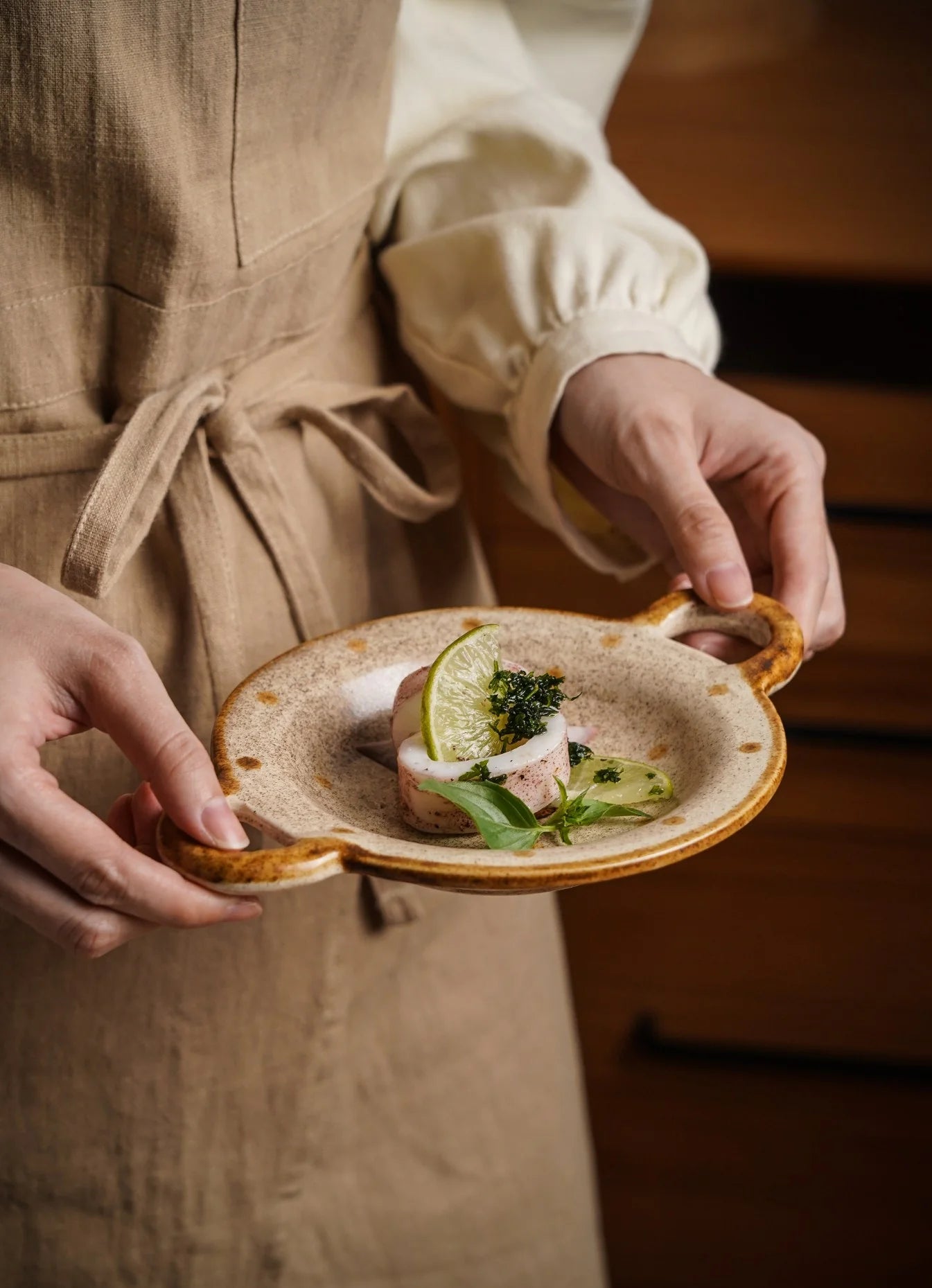Mushroom Stoneware Plate & Bowl Set