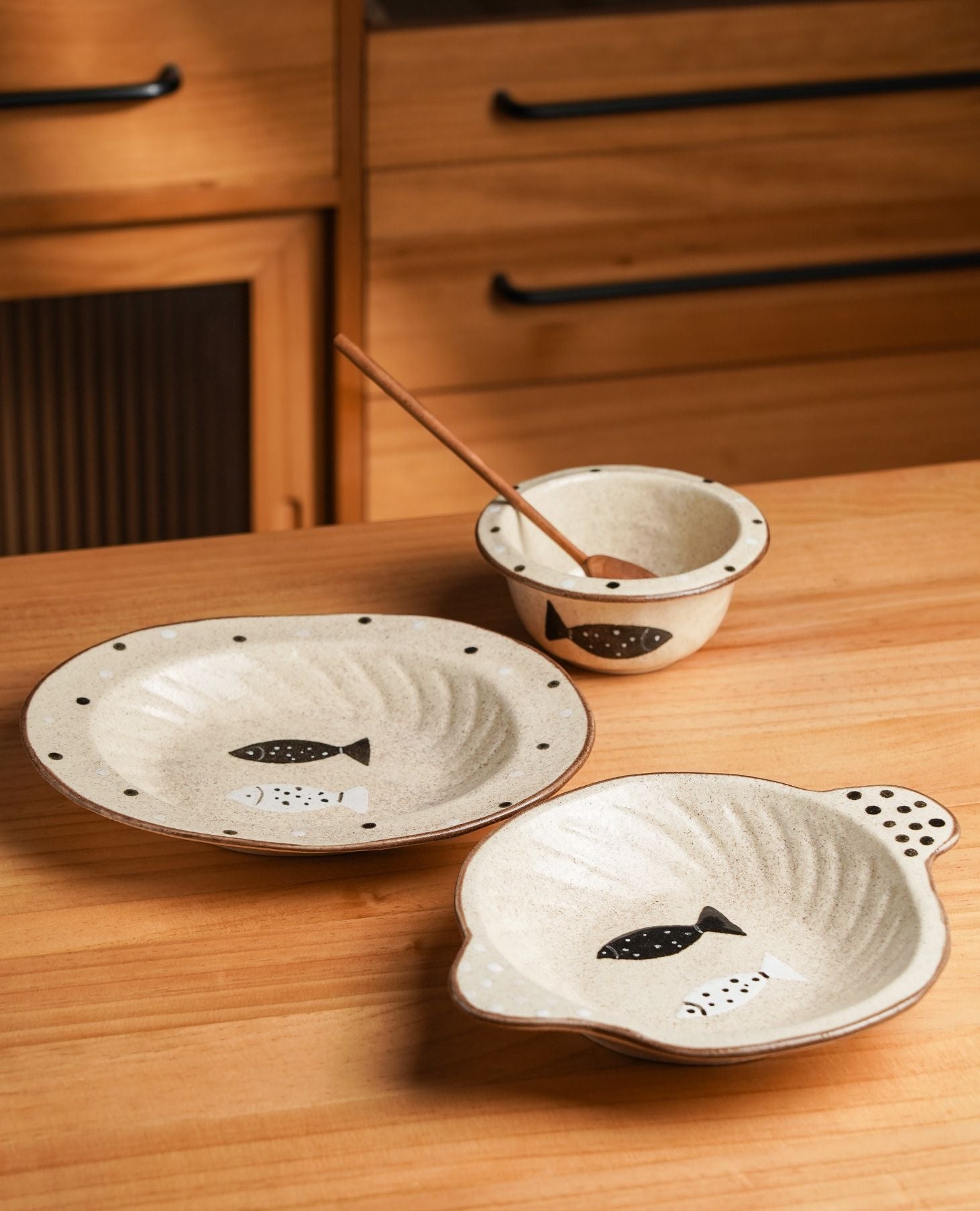 Fish Motif Table Set