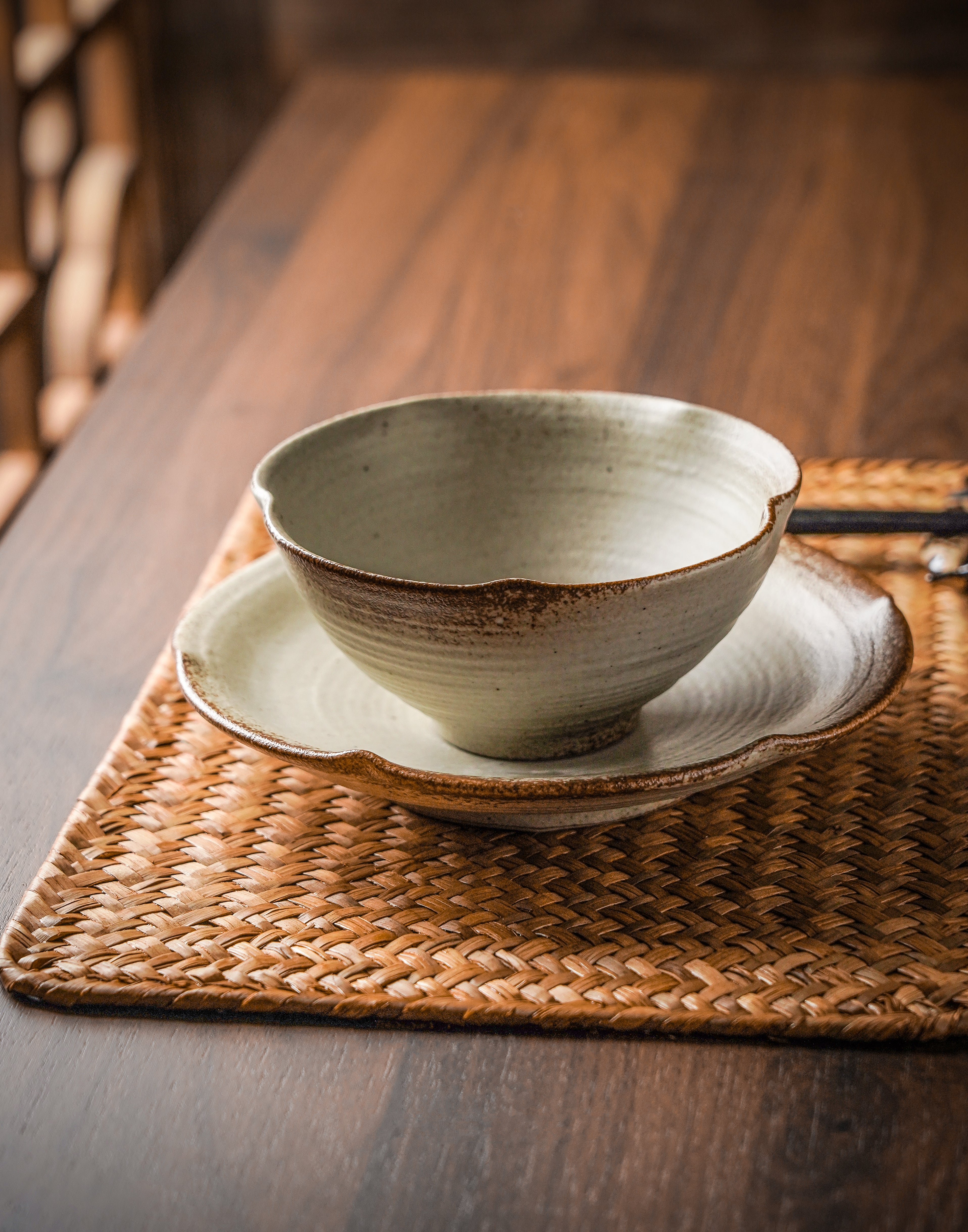 Rustic Scalloped Bowl & Plate Set