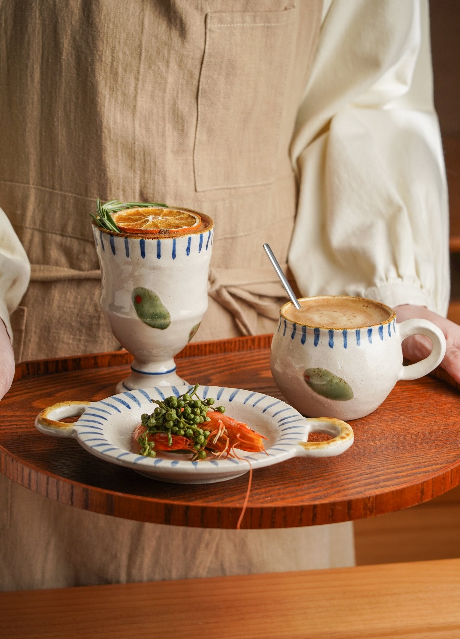 Olive Motif Tall Cup