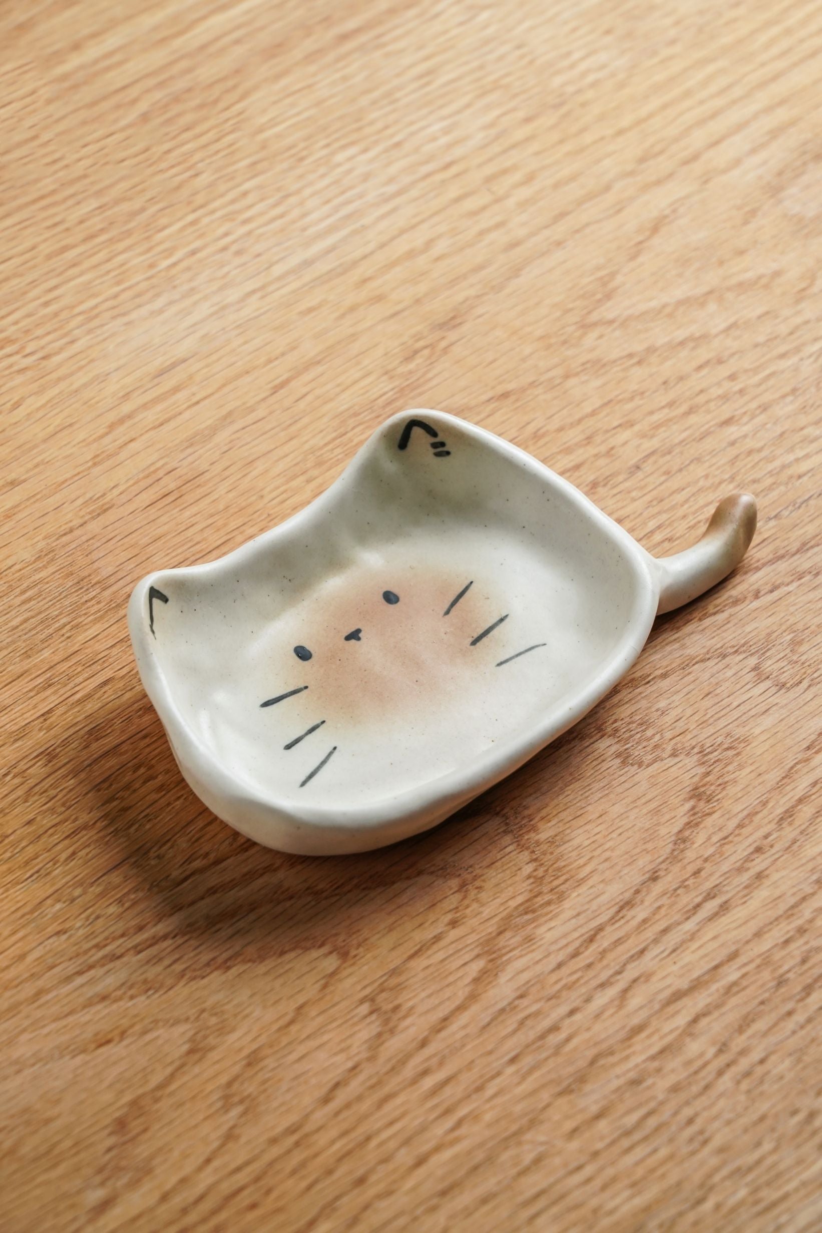 CAT NAP — 5-Piece Stoneware Set