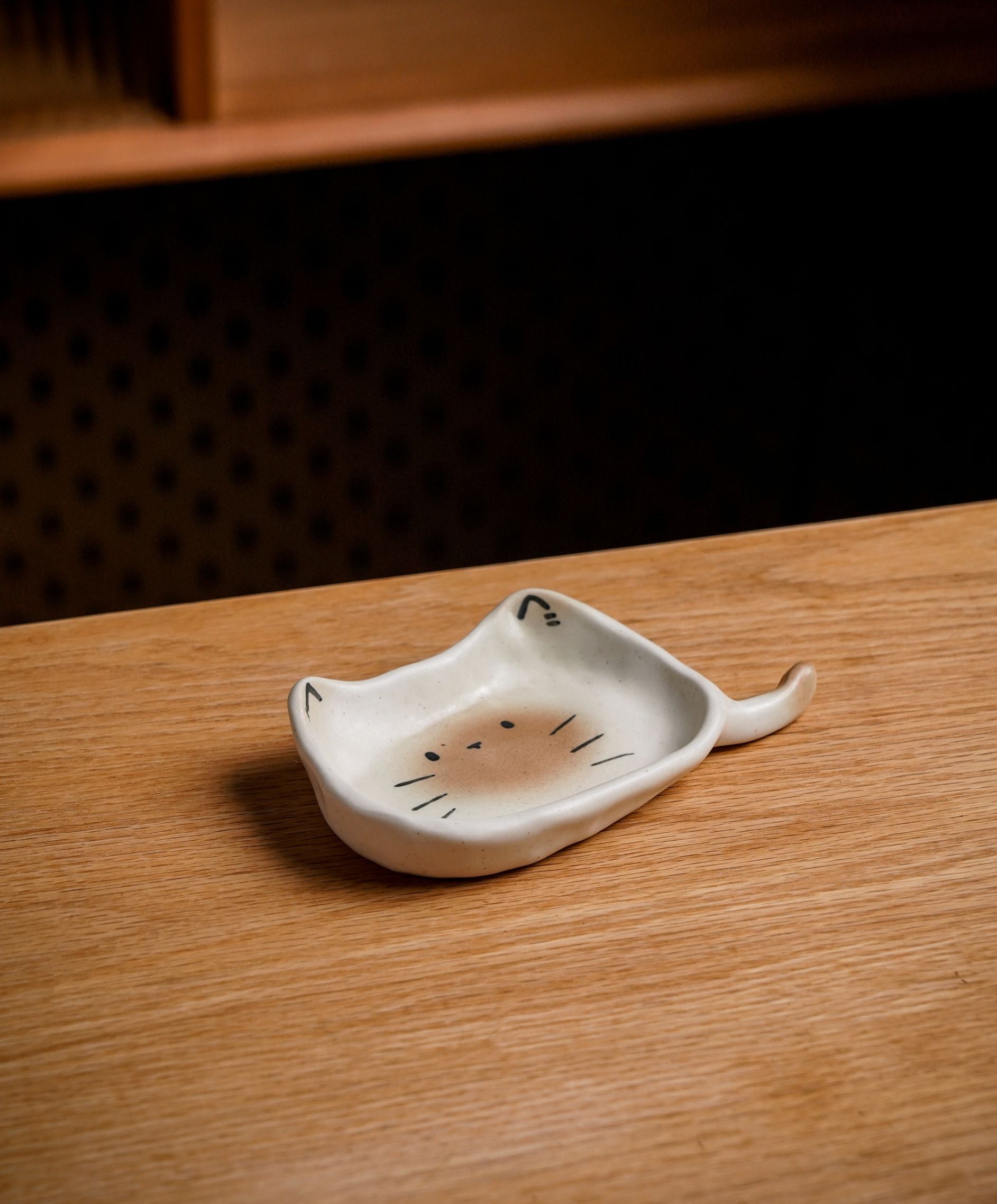 CAT NAP — 5-Piece Stoneware Set