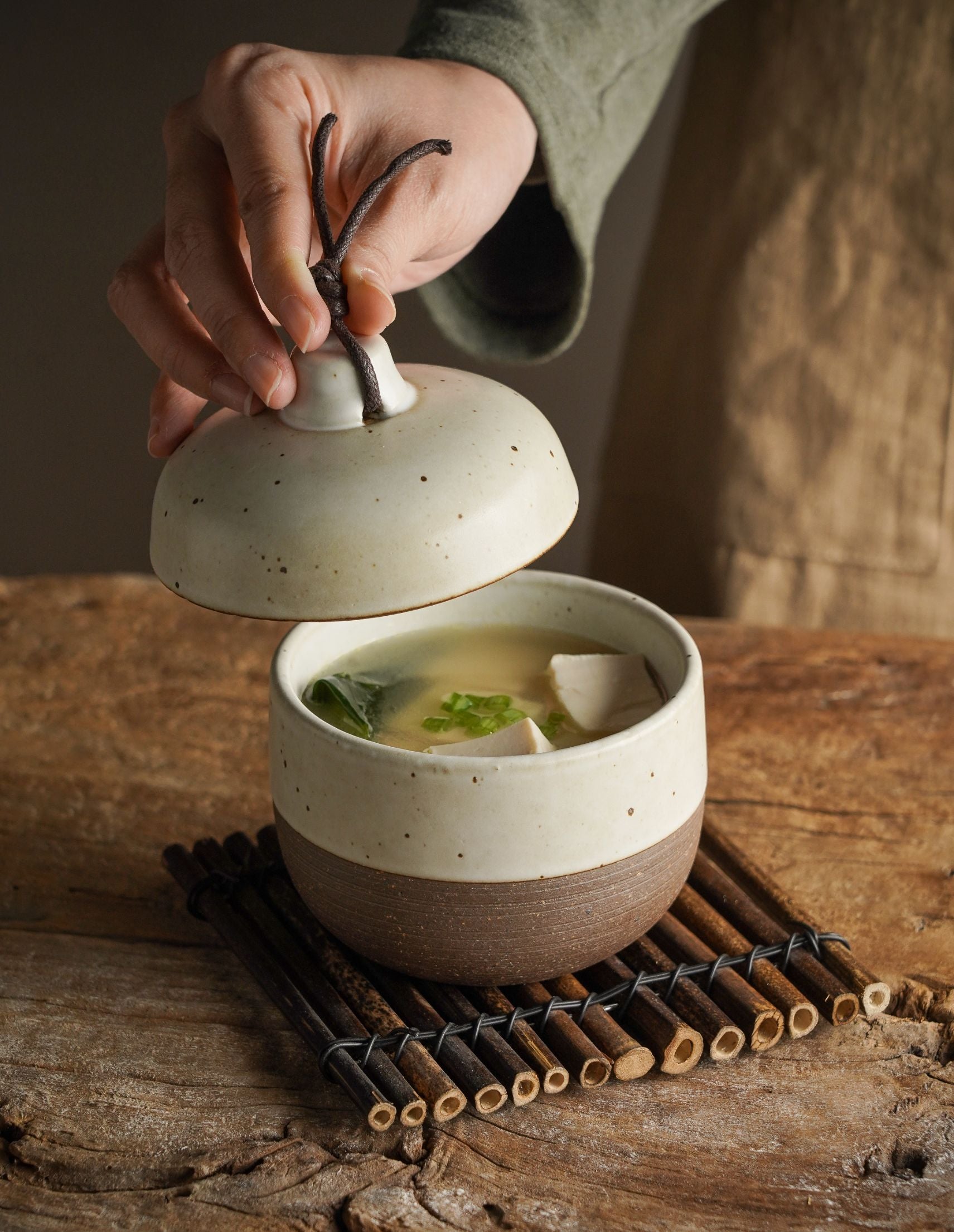 Stoneware Covered Soup Bowl