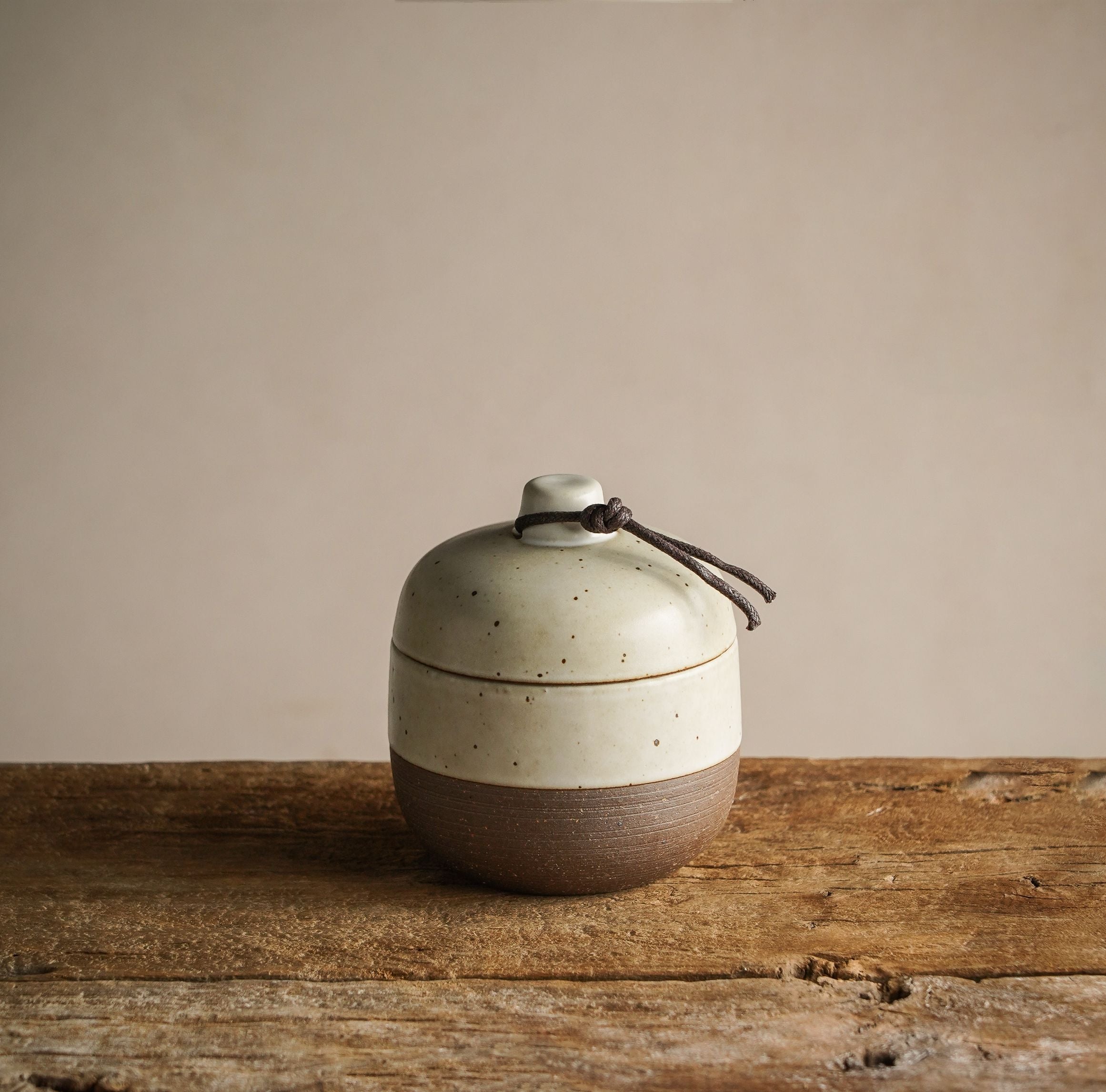 Stoneware Covered Soup Bowl