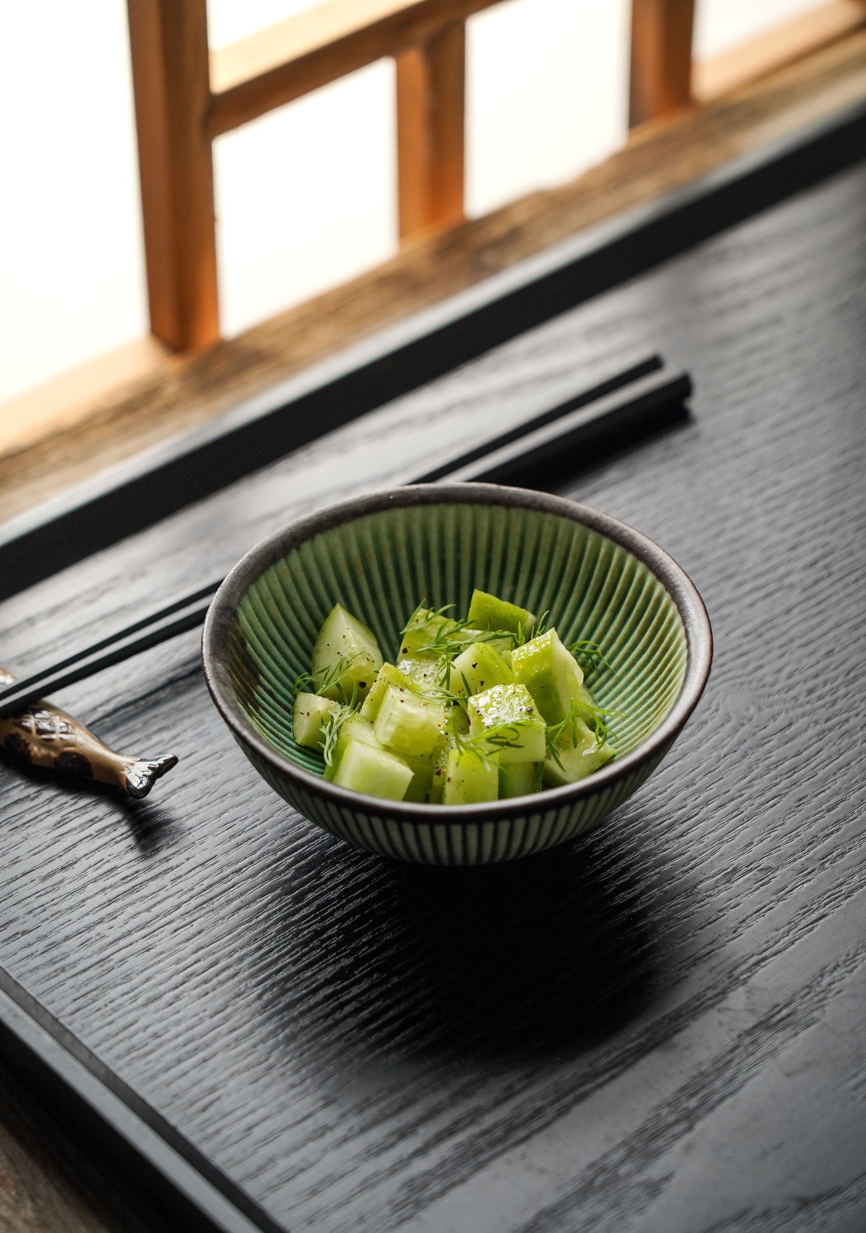 Ribbed Stoneware Serving Bowl
